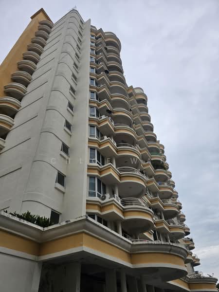 Kondominium untuk Dijual di Gold Coast Resort Condominium - Chloe Wai - PropertyGuru.com.my