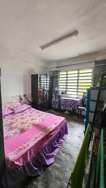 Rumah Flat untuk Dijual di Flat Tasek 64 - Jack Ching - Bedroom - PropertyGuru.com.my