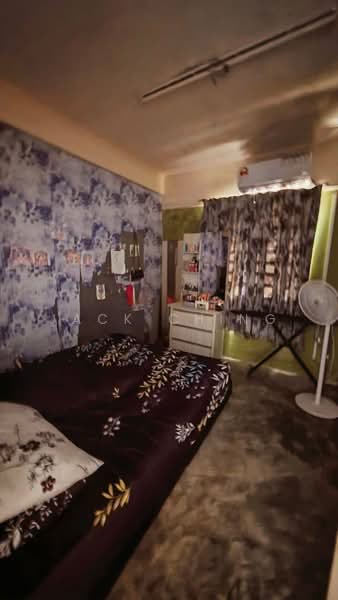 Rumah Flat untuk Dijual di Flat Tasek 64 - Jack Ching - Bedroom - PropertyGuru.com.my