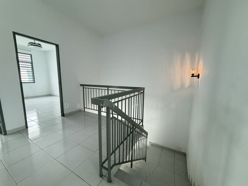 Rumah Teres 2-Tingkat untuk Dijual di Taman Kundang Jaya (Rawang) - Danny Wong - PropertyGuru.com.my