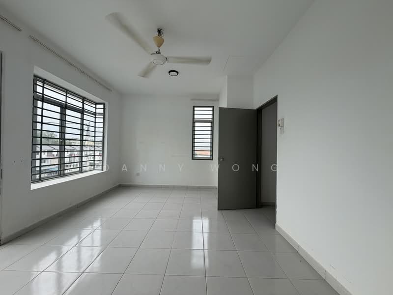 Rumah Teres 2-Tingkat untuk Dijual di Taman Kundang Jaya (Rawang) - Danny Wong - PropertyGuru.com.my