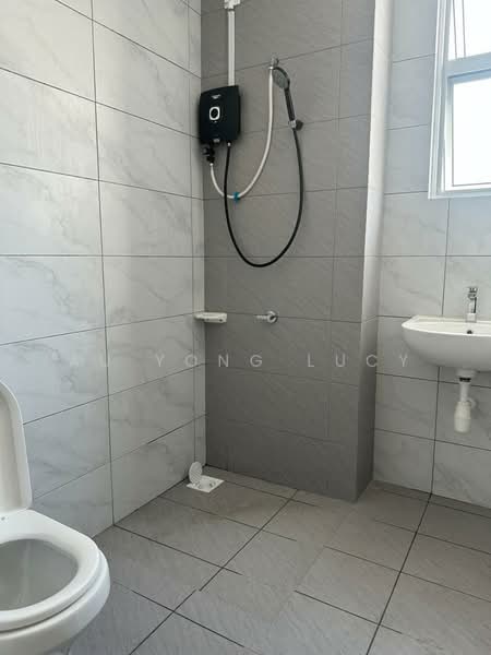 Kediaman Servis untuk Disewa di SKS Habitat - Au Yong Lucy - Bathroom - PropertyGuru.com.my