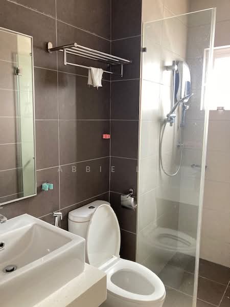 Service Residence for Sale at Sentrio Pandan - Abbie Lee - Bathroom - PropertyGuru.com.my