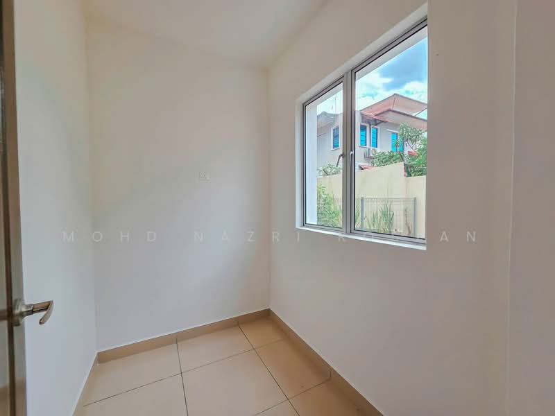 Semi-Detached House for Sale in Taman Ramal Suria (Bangi) - Mohd Nazri Roslan - PropertyGuru.com.my