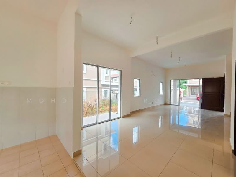 Semi-Detached House for Sale in Taman Ramal Suria (Bangi) - Mohd Nazri Roslan - PropertyGuru.com.my
