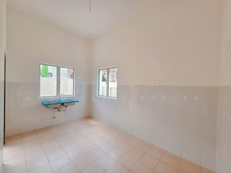 Semi-Detached House for Sale in Taman Ramal Suria (Bangi) - Mohd Nazri Roslan - PropertyGuru.com.my