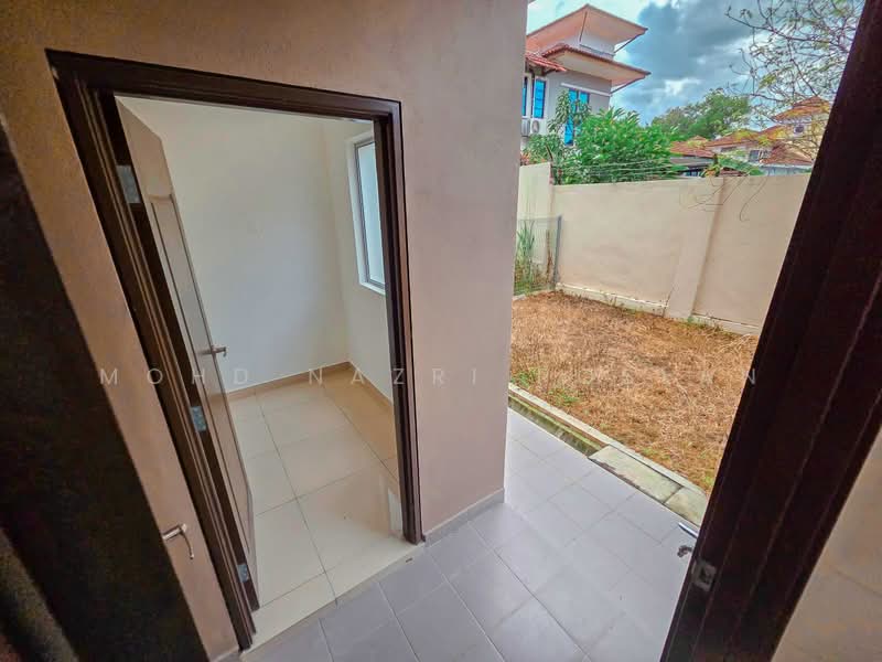 Semi-Detached House for Sale in Taman Ramal Suria (Bangi) - Mohd Nazri Roslan - PropertyGuru.com.my