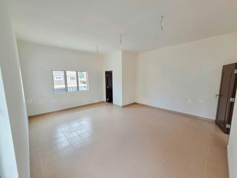 Semi-Detached House for Sale in Taman Ramal Suria (Bangi) - Mohd Nazri Roslan - PropertyGuru.com.my