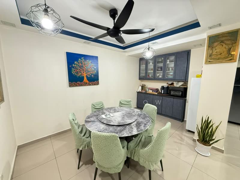 2.5-storey Terraced House for Sale in Sunway Alam Suria (Shah Alam) - Alice Low - Dining Room - PropertyGuru.com.my