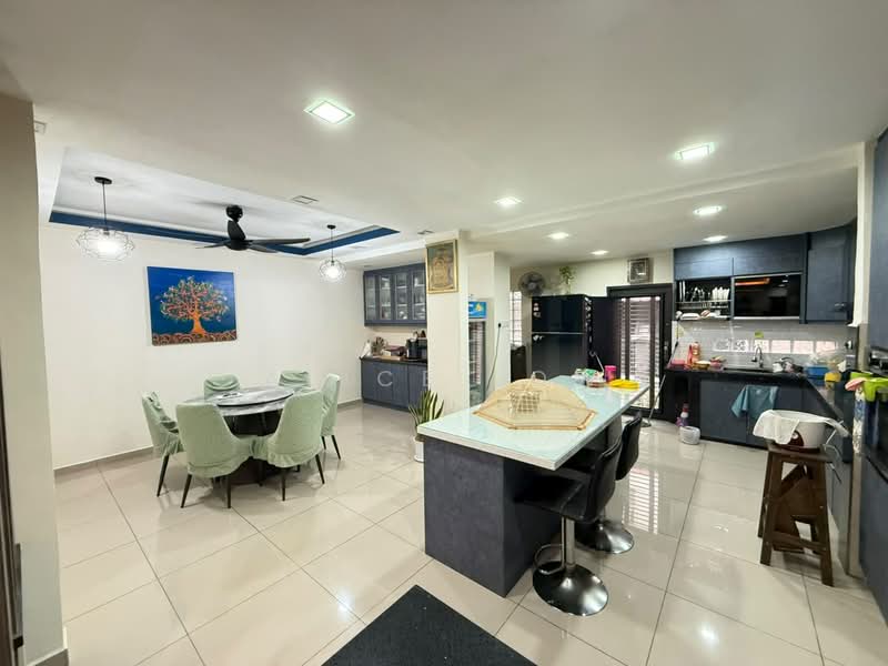 2.5-storey Terraced House for Sale in Sunway Alam Suria (Shah Alam) - Alice Low - Kitchen - PropertyGuru.com.my