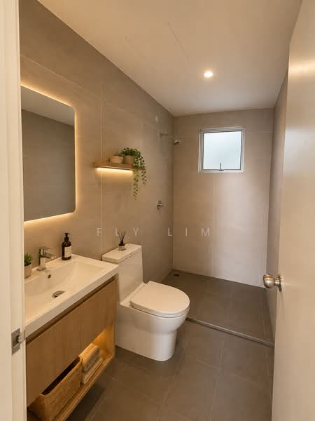 Condominium for Rent at Pitta Residensi - Fly Lim - Bathroom - PropertyGuru.com.my