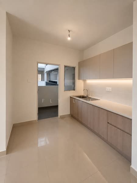 Condominium for Rent at Pitta Residensi - Fly Lim - Kitchen - PropertyGuru.com.my