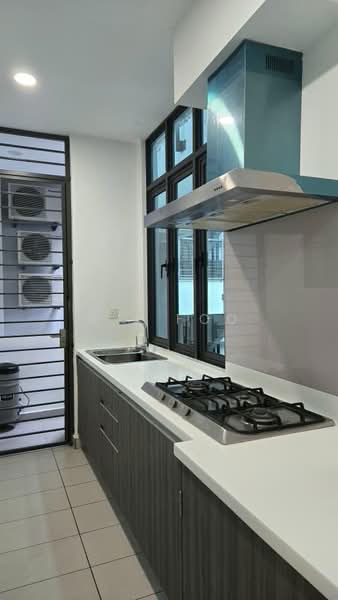 Condominium for Sale at The LIGHT COLLECTION II - S J Foo - Kitchen - PropertyGuru.com.my
