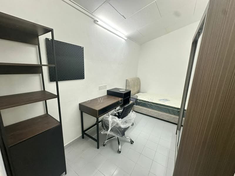 Semi-Detached House for Rent in Taman Indah Seksyen 3 (Bukit Baru) - How Liew - Bedroom - PropertyGuru.com.my
