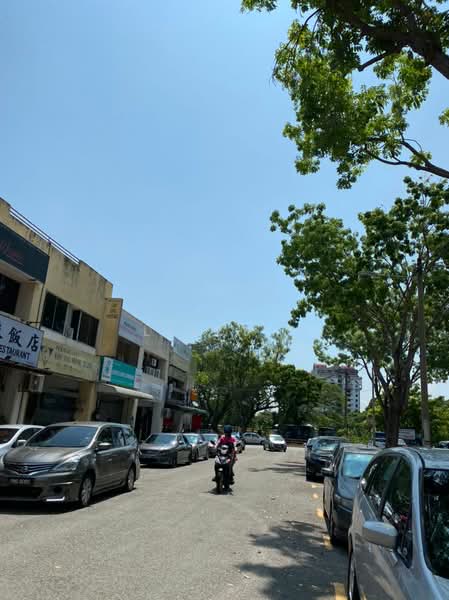 Shop / Office untuk Disewa di Taman Pekaka (Sungai Dua) - Lilly . - Exterior - PropertyGuru.com.my