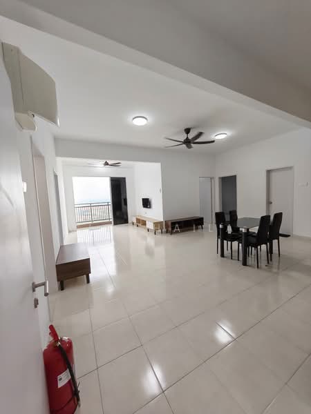 Kondominium untuk Disewa di Residensi Adelia 3 - Siti Haila - Living Room - PropertyGuru.com.my
