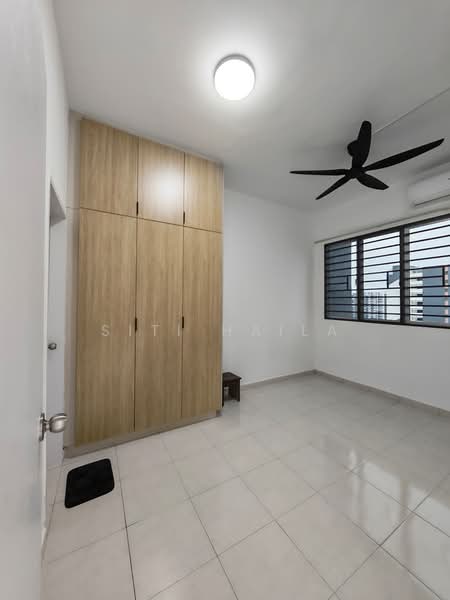 Kondominium untuk Disewa di Residensi Adelia 3 - Siti Haila - Bedroom - PropertyGuru.com.my