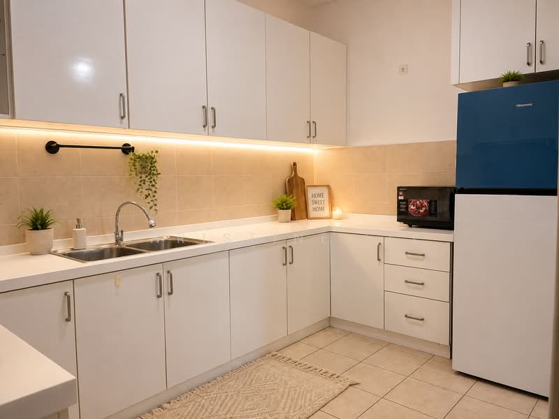 Condominium for Rent at Nautica Lake Suites - Christine Lee - Kitchen - PropertyGuru.com.my