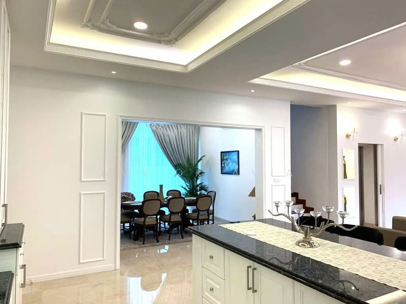 Bungalow House for Rent in Cyberjaya (Selangor) - Amy Oktavia - Dining Room - PropertyGuru.com.my