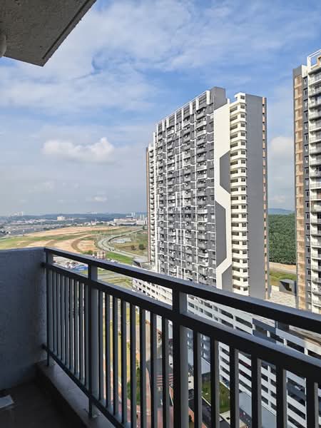 Kondominium untuk Disewa di Residensi Adelia 4 - Wil Koh - Balcony - PropertyGuru.com.my