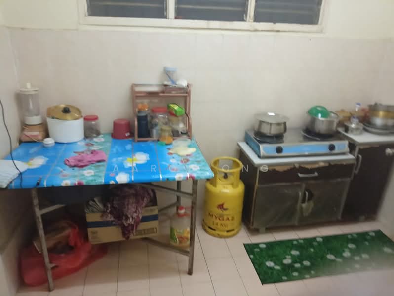 Flat for Sale at PPR Desa Rejang - Aaron Ong - Kitchen - PropertyGuru.com.my