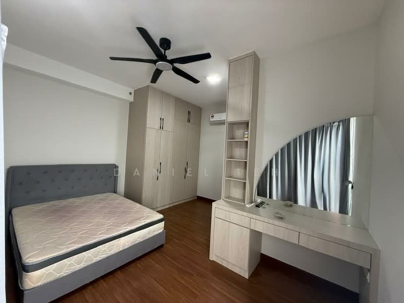 Service Residence for Sale at SUNSURIA FORUM SERVICED APARTMENT - Daniel Teh - Bedroom - PropertyGuru.com.my