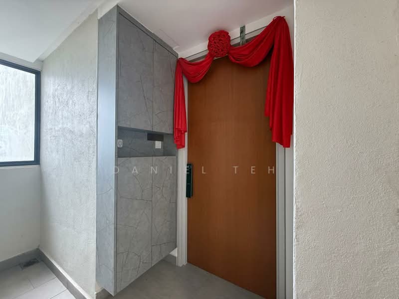 Service Residence for Sale at SUNSURIA FORUM SERVICED APARTMENT - Daniel Teh - Entrance - PropertyGuru.com.my
