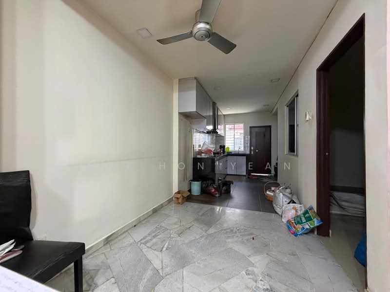 2-storey Terraced House for Sale in Puchong Perdana (Selangor) - Mak Hon Yean - Kitchen - PropertyGuru.com.my