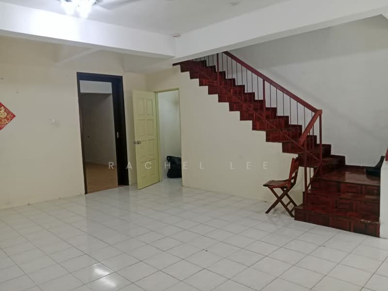 Rumah Teres untuk Dijual di Bandar Mahkota Cheras (Cheras) - Rachel Lee - Living Room - PropertyGuru.com.my