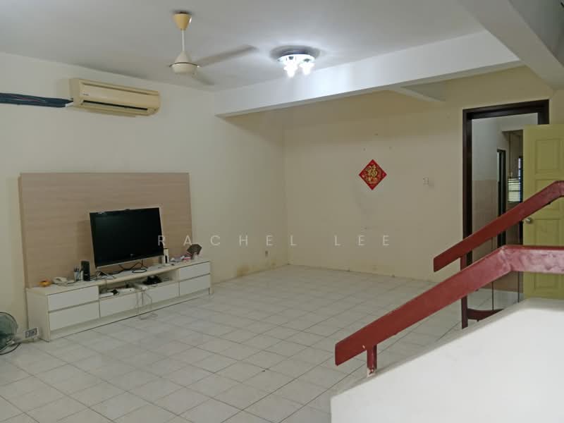 Rumah Teres untuk Dijual di Bandar Mahkota Cheras (Cheras) - Rachel Lee - Living Room - PropertyGuru.com.my