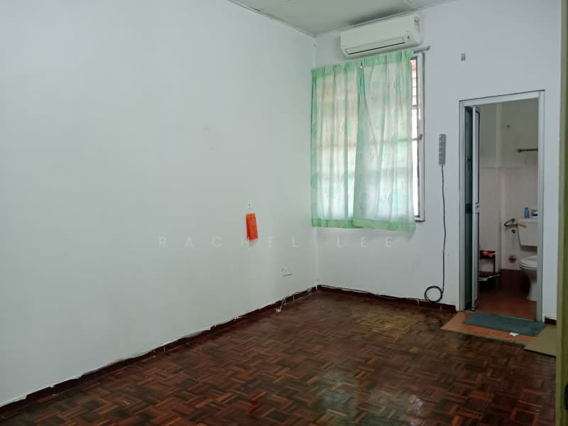Rumah Teres untuk Dijual di Bandar Mahkota Cheras (Cheras) - Rachel Lee - Bathroom - PropertyGuru.com.my