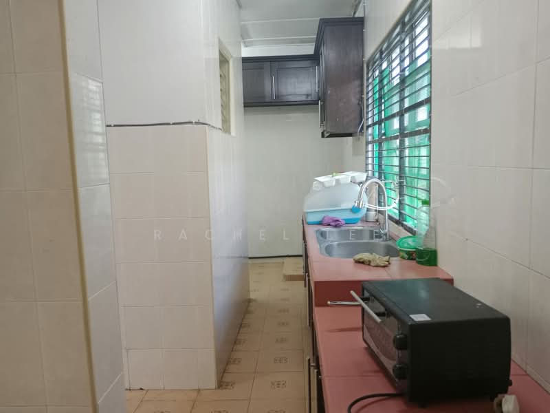 Rumah Teres untuk Dijual di Bandar Mahkota Cheras (Cheras) - Rachel Lee - Kitchen - PropertyGuru.com.my