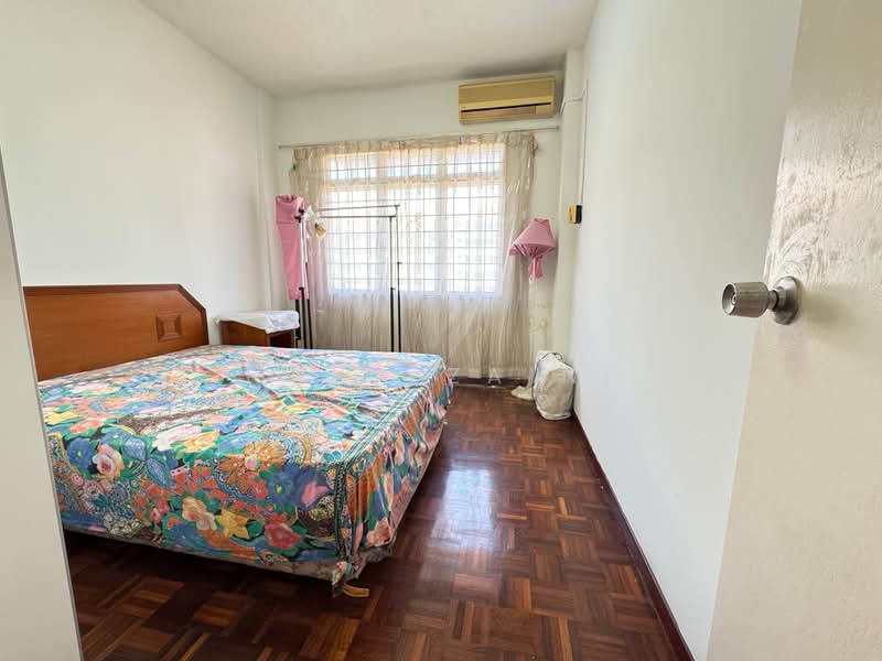 Condominium for Sale at Laguna Condo Resort - Hana Zaini - Bedroom - PropertyGuru.com.my