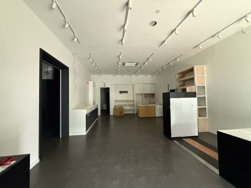 Shop / Office untuk Disewa di Taman Molek (Johor Bahru) - Krystal Ho - Interior - PropertyGuru.com.my