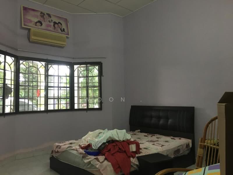 Bungalow House untuk Dijual di Rim (Melaka) - Woon . - Bedroom - PropertyGuru.com.my