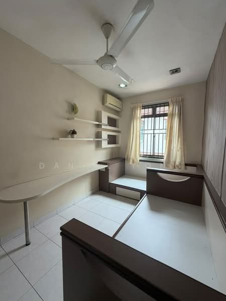 Rumah Teres 2-Tingkat untuk Dijual di Austin (Johor Bahru) - Daniel Yong - Bedroom - PropertyGuru.com.my