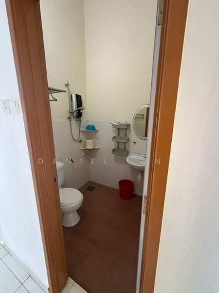 Rumah Teres 2-Tingkat untuk Dijual di Austin (Johor Bahru) - Daniel Yong - Bathroom - PropertyGuru.com.my