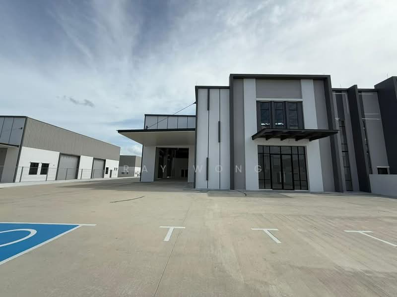 Kilang untuk Disewa di Eco Business Park 1 (Johor Bahru) - Ray Wong - Exterior - PropertyGuru.com.my