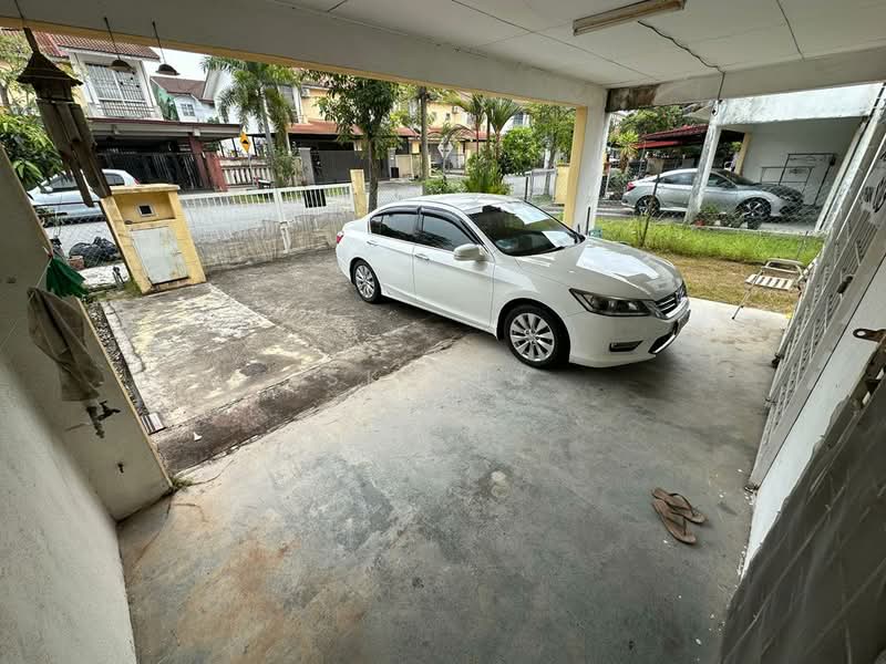 2-storey Terraced House for Sale in Taman Desa Mas (Rawang) - SK Luk - Exterior - PropertyGuru.com.my