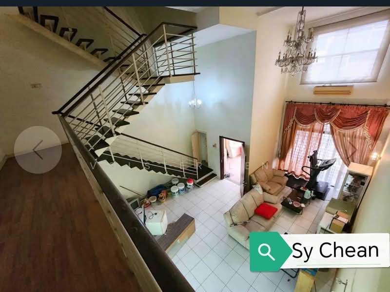 3-storey Terraced House for Sale in Lake Fields (Sungai Besi) - Volster Leng - Living Room - PropertyGuru.com.my