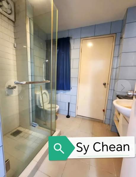 3-storey Terraced House for Sale in Lake Fields (Sungai Besi) - Volster Leng - Bathroom - PropertyGuru.com.my