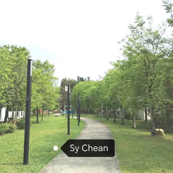 3-storey Terraced House for Sale in Lake Fields (Sungai Besi) - Volster Leng - Exterior - PropertyGuru.com.my