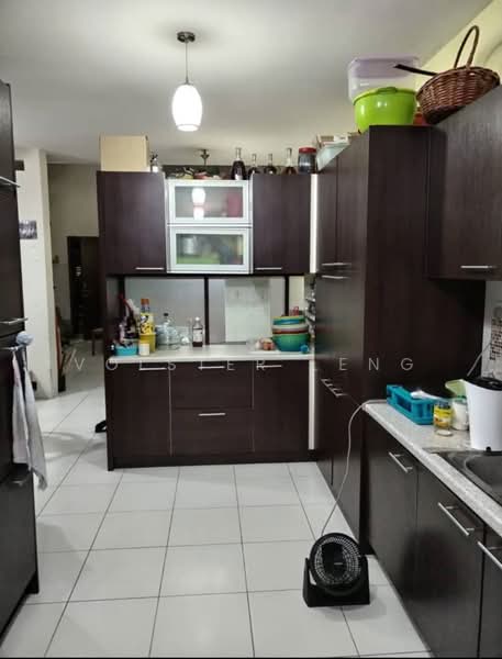 3-storey Terraced House for Sale in Lake Fields (Sungai Besi) - Volster Leng - Kitchen - PropertyGuru.com.my
