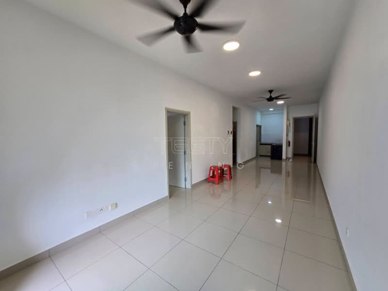 Condominium for Sale at Sutera Pines - Suen Ng - Living Room - PropertyGuru.com.my