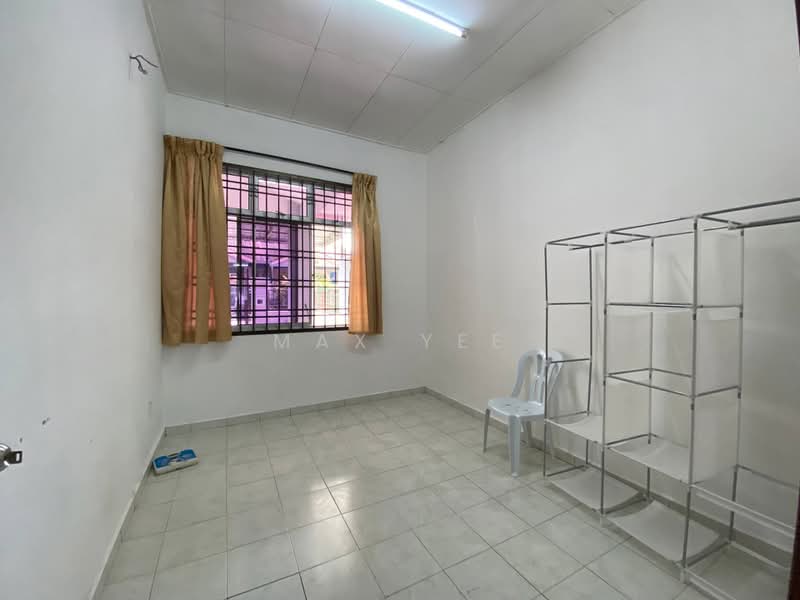 1-storey Terraced House for Rent in Bandar Putra (Kulai) - Max Yee - Interior - PropertyGuru.com.my