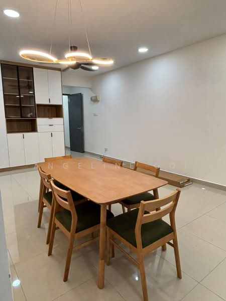 Kondominium untuk Disewa di Emerald Residence - Angeline Ooi - Dining Room - PropertyGuru.com.my