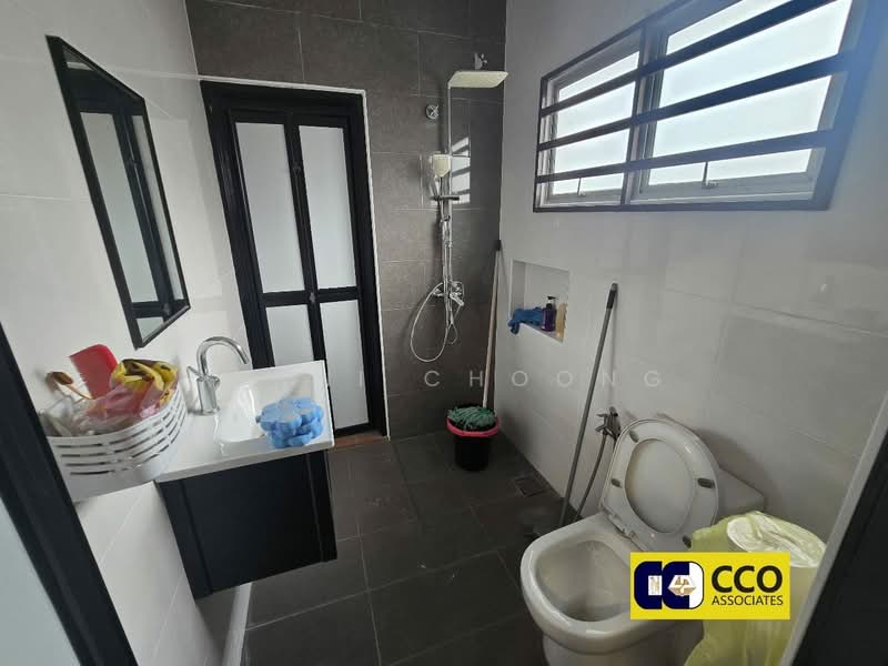 2-storey Terraced House for Sale in Kampung Tasek (Ipoh) - Xinni Choong - Bathroom - PropertyGuru.com.my