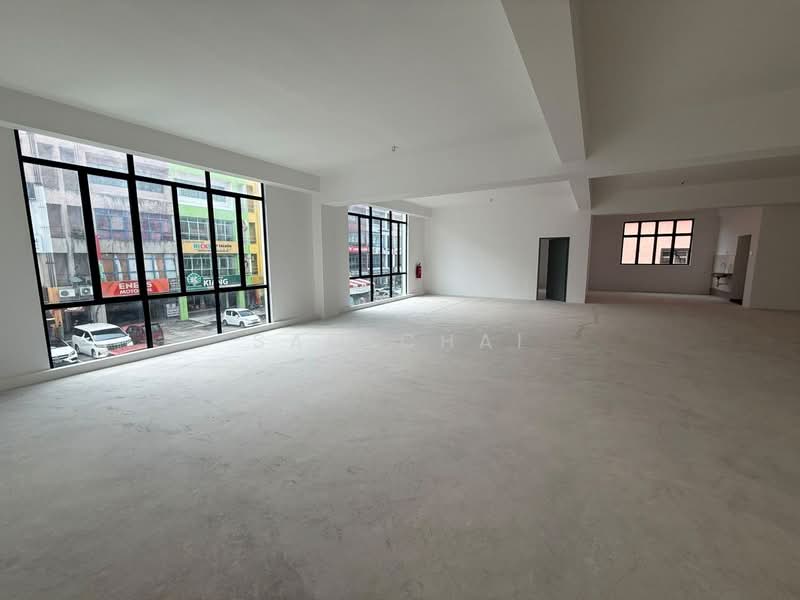 Shop / Office untuk Disewa di Bandar Baru Permas Jaya (Permas Jaya) - Sam Chai - Interior - PropertyGuru.com.my