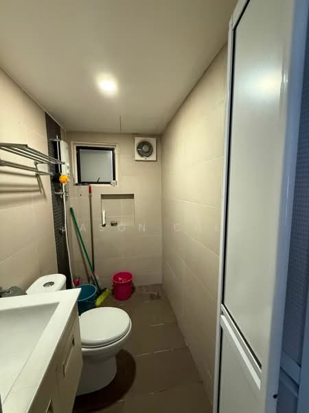 Kondominium untuk Disewa di Sri Putramas - Jason Chen - Bathroom - PropertyGuru.com.my