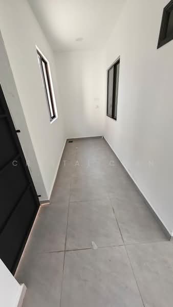 Rumah Teres 2-Tingkat untuk Dijual di Taman Nusantara (Iskandar Puteri (Nusajaya)) - Crystal Chan - Corridor - PropertyGuru.com.my